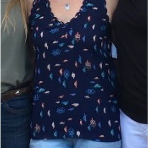 ANTHROPOLOGIE Maeve summer top.  Navy with turtles. Scalloped neck and sleeves.